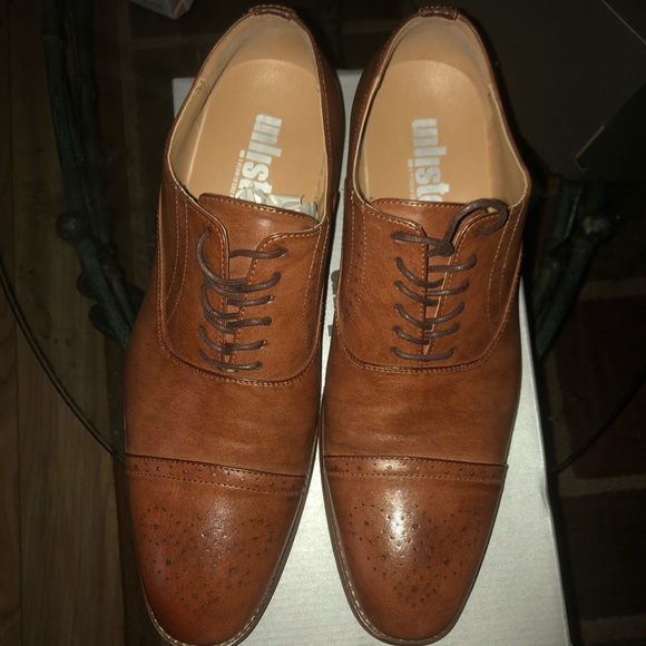 Unlisted Kenneth Cole Men’s Cheer Semi-Brogue - Picture 2 of 7